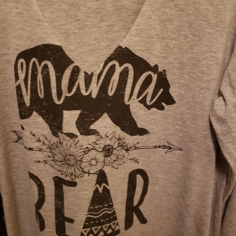 "Mama Bear" long sleeves sheet.